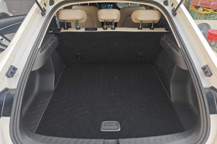 Used Baojun RC-6 2019 1.5T CVT Elite Version with 24-Hour Online Service
