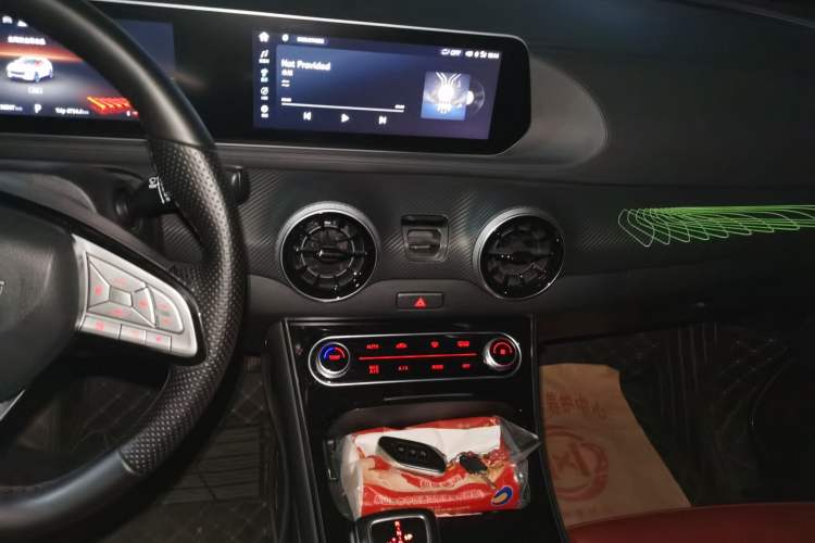 Used FORTHING T5 EVO 2021 1.5TD DCT Starry Edition
