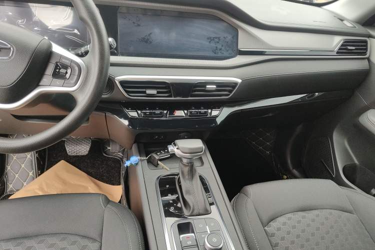 Used Cowin Xuanjie 2024 1.5L CVT Comfort Edition Audio And AC Panel