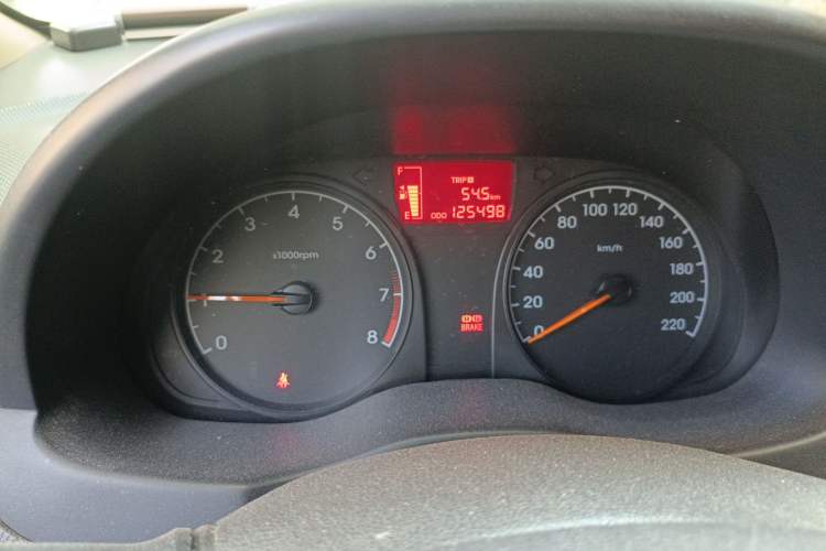 Used Hyundai Verna (older generation) 2014 1.4L Manual Smart GLS Trim