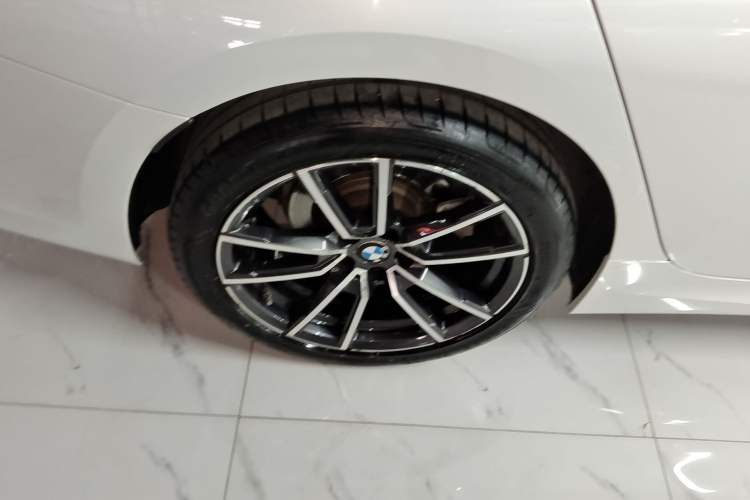 Used BMW 3 Series 2020 325Li M Sport Package Right Rear Wheel Hub