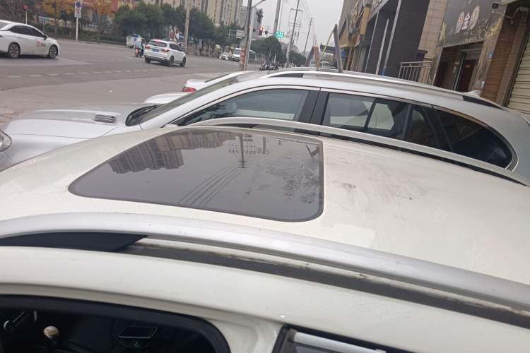 Used Venucia T90 2017 2.0L Manual ZhiShang Edition