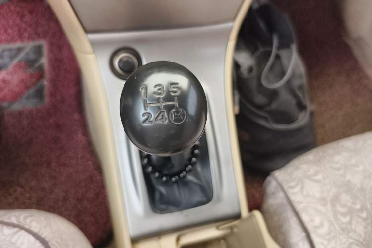 Used Toyota Corolla EX 2013 1.6L Manual Excellence Edition