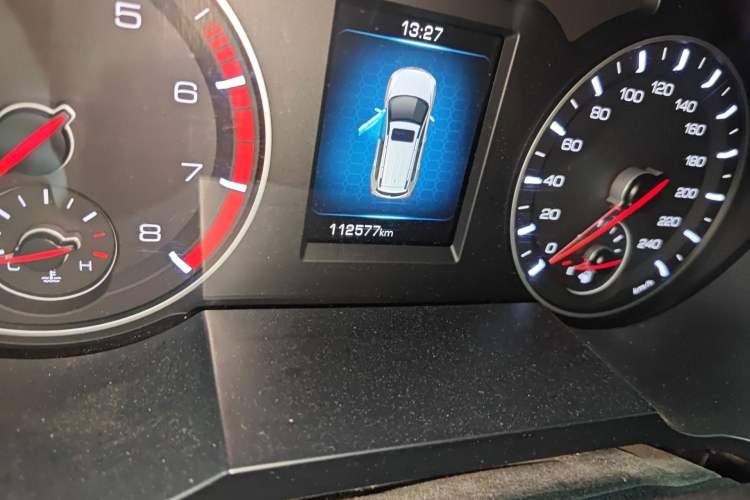 Used Haval H6 2018 Sport Edition 1.5T Automatic Two-Wheel Drive Elite Model China V Standard Odometer Close Up