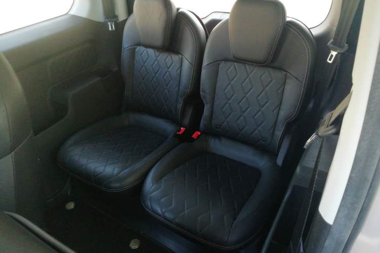 Used Baojun KiWi EV 2023 DJI Edition Lithium Iron Phosphate