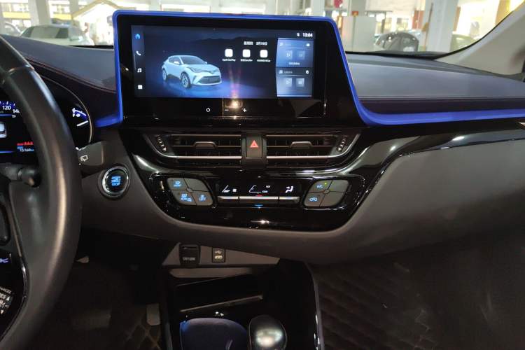 Used Toyota C-HR 2023 2.0L Luxury Edition
