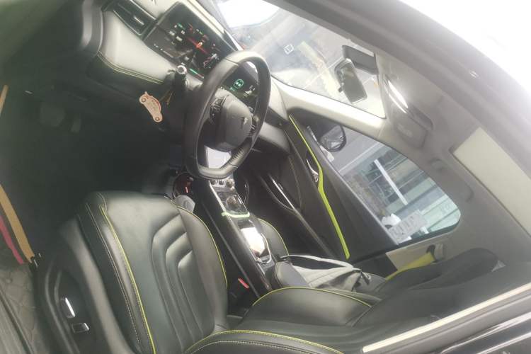 Used NETA U 2023 NETA U-Ⅱ Challenge Edition 400 Lite Lithium Iron Phosphate