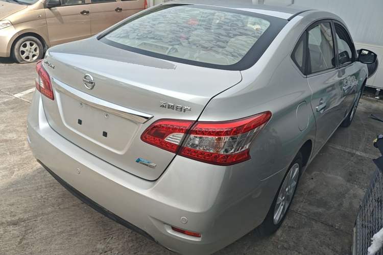 Used Nissan Sylphy 2014 1.6XV CVT Deluxe Edition