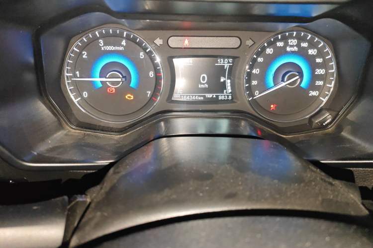 Used Dongfeng Fengon 580 2016 1.8L Manual Comfort Model