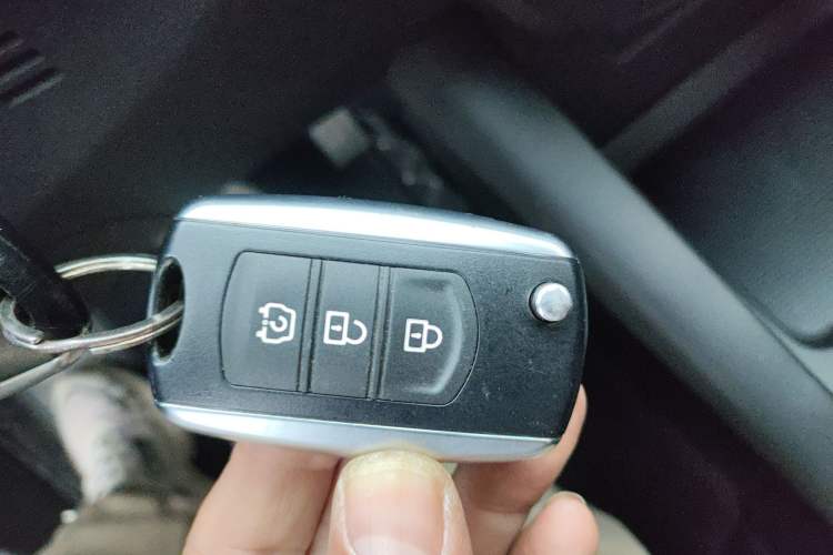 Used Dongfeng Fengon 500 2021 1.5L CVT Enjoyment Model
