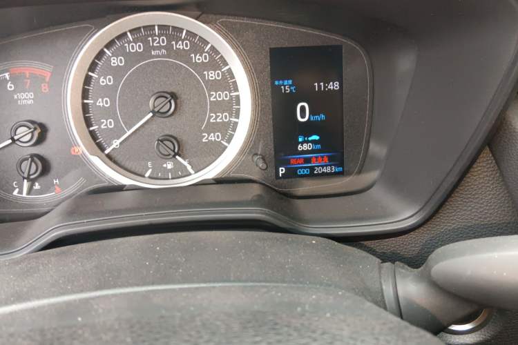 Used Toyota Levin 2022 185T CVT Luxury Edition Odometer Close Up