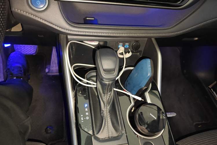 Used Toyota Crown Kluger 2021 2.5L HEV Four-Wheel Drive Elite Edition Gear Lever