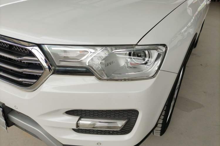 Used Haval H7 2016 Blue-Label H7 2.0T Automatic Luxury Model Left Front Headlight