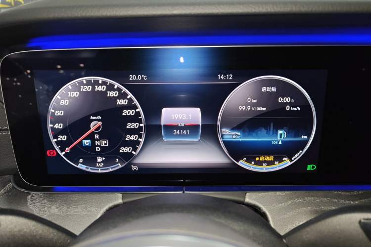 Used Mercedes-Benz CLS 2018 CLS 300 Luxury Model Instrument Cluster
