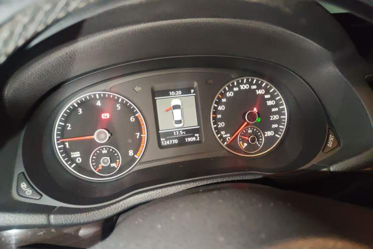 Used Volkswagen Passat 2015 1.8TSI DSG Prestige Edition
