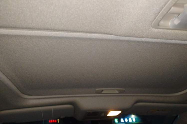 Used Nissan Tiida 2016 1.6L CVT Smart Drive Edition