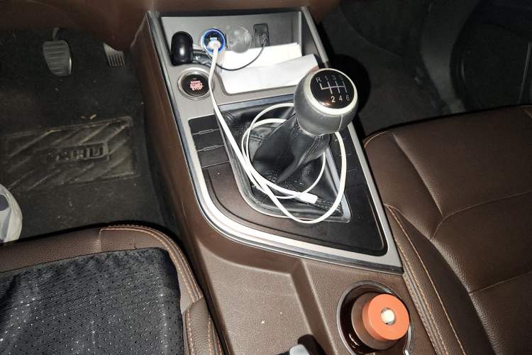 Used FORTHING Joyear X5 2017 Jingxiang Series 1.5T Manual Luxury Model