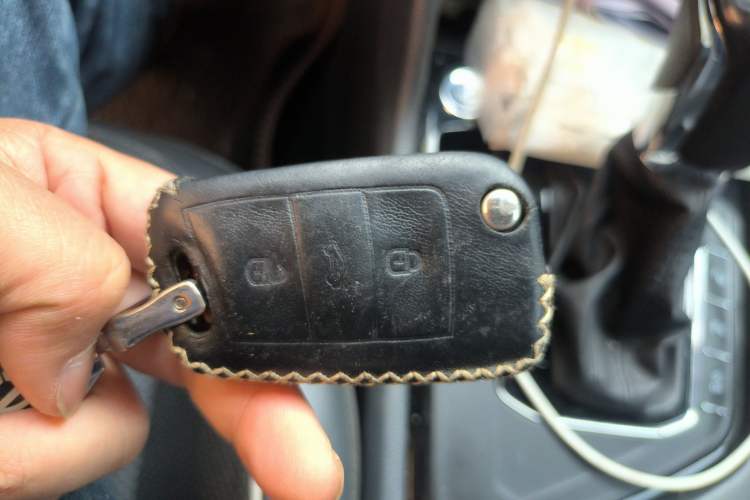 Used Volkswagen Tiguan L 2017 330TSI Automatic Two-Wheel Drive Flagship Edition Vehicle Key