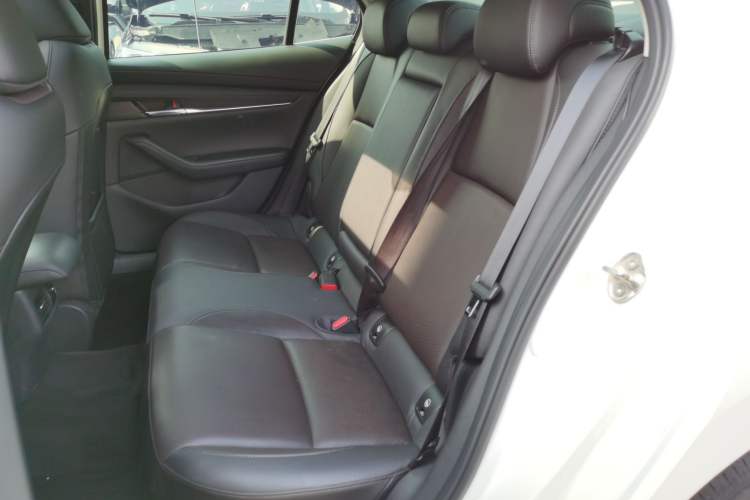 Used Mazda 3 Axela 2021 2.0L Automatic Zhiya Edition