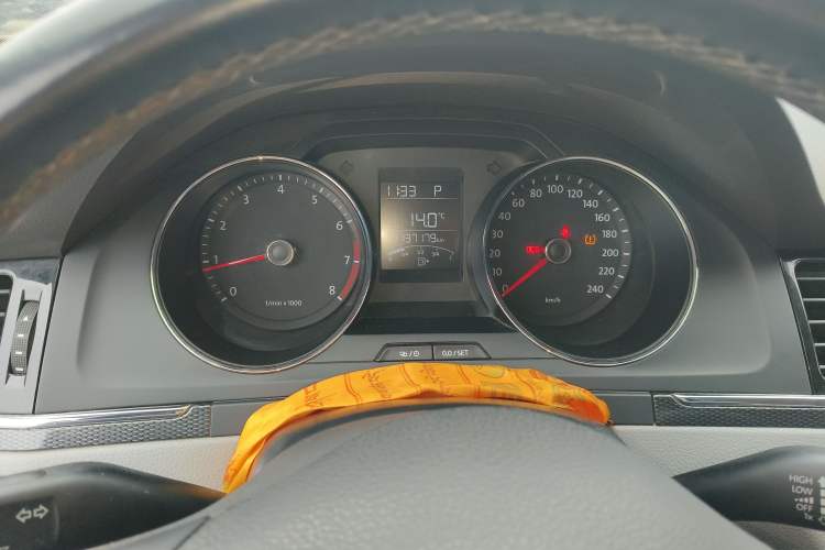 Used Volkswagen Bora 2015 Qihui Edition 1.6L Automatic Fashion Model Instrument Cluster