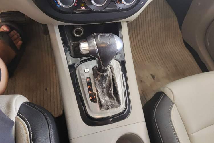 Used FORTHING Joyear XV 2016 1.6L CVT Comfort Model