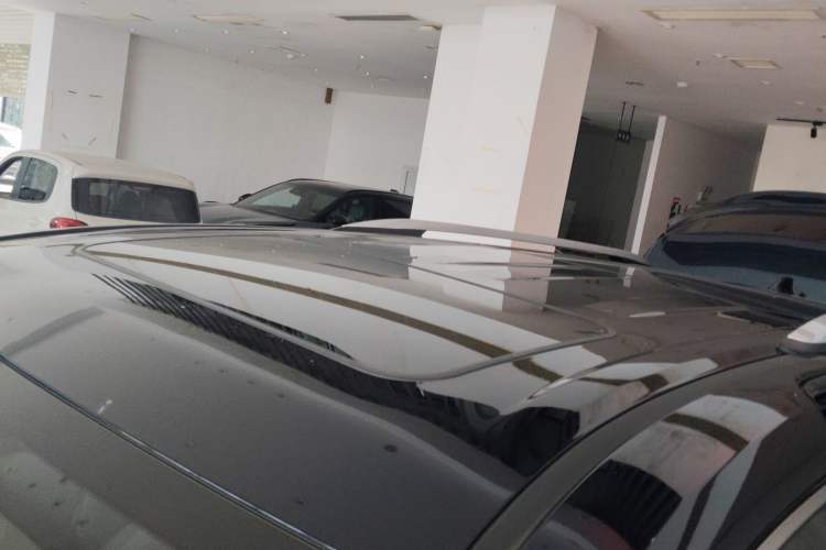 Used Toyota Granvia 2023 2.5L Hybrid Flagship VIP Edition