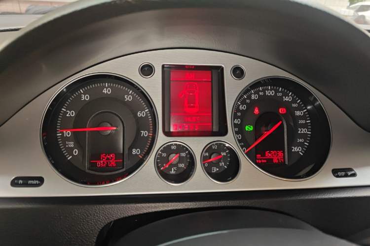 Used Volkswagen Magotan 2011 2.0 TSI DSG Luxury Edition