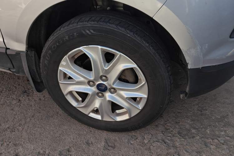 Used Ford EcoSport 2013 1.5L Manual Fashion Model