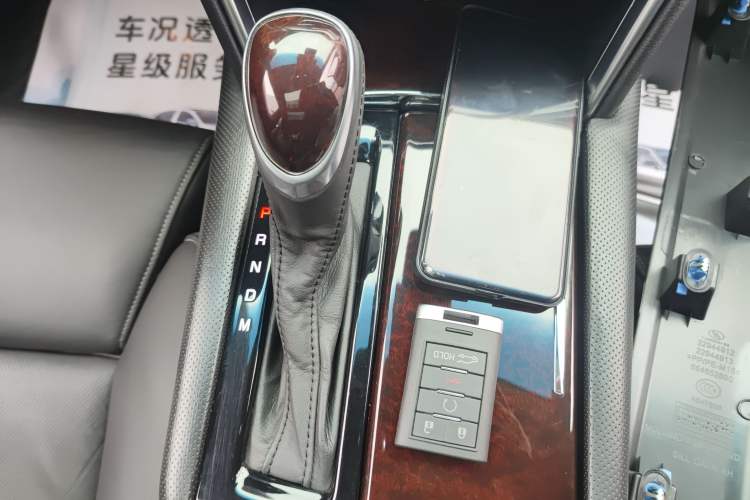 Used Cadillac XTS 2014 28T Luxury Model
