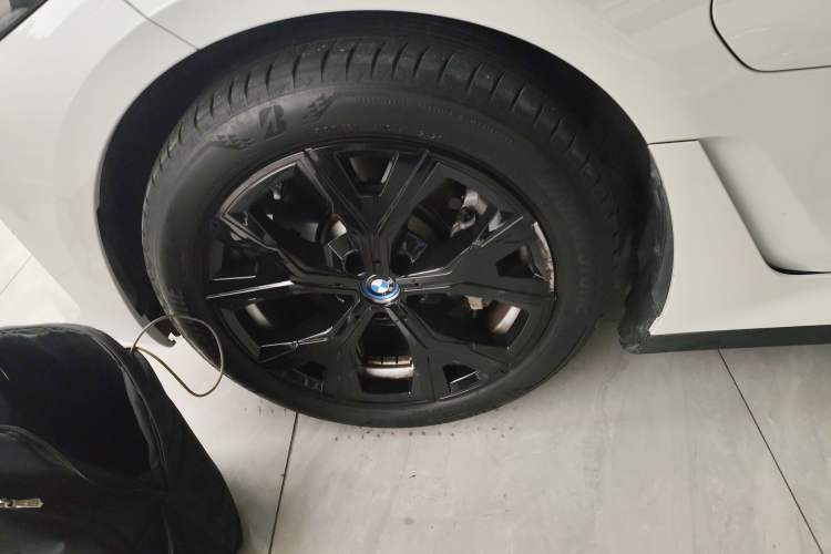 Used BMW i3 2024 eDrive 35 L
