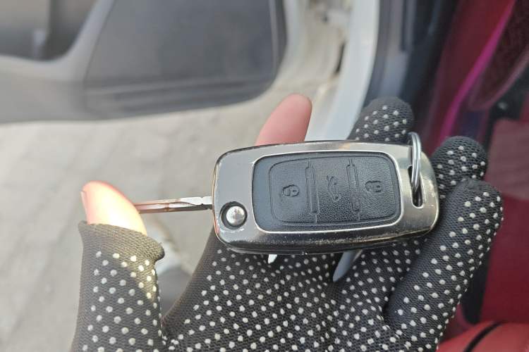 Used Volkswagen Santana 2015 1.6L Manual Fashion Edition