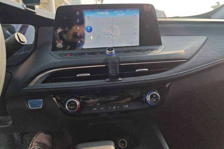 Used Buick Velite 6 2022 Connected Fashion PLUS