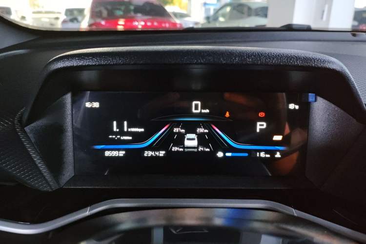 Used Geely Auto Coolray 2025 Bin Yue L 1.5TD DCT Star Diamond
