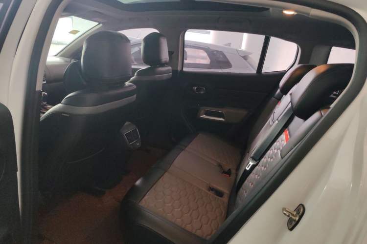 Used Citroen C5 AIRCROSS 2019 350THP Comfort Edition China V standard