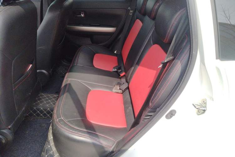 Used Haval H1 2016 Red Label 1.5L AMT Comfort Model
