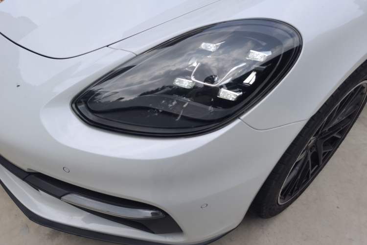 Used Porsche Panamera 2017 Panamera 3.0T Left Front Headlight