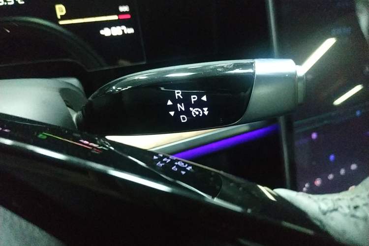 Used NETA S 2022 Pure Electric 715 km Range Rear-Wheel Drive Mid-Range Version