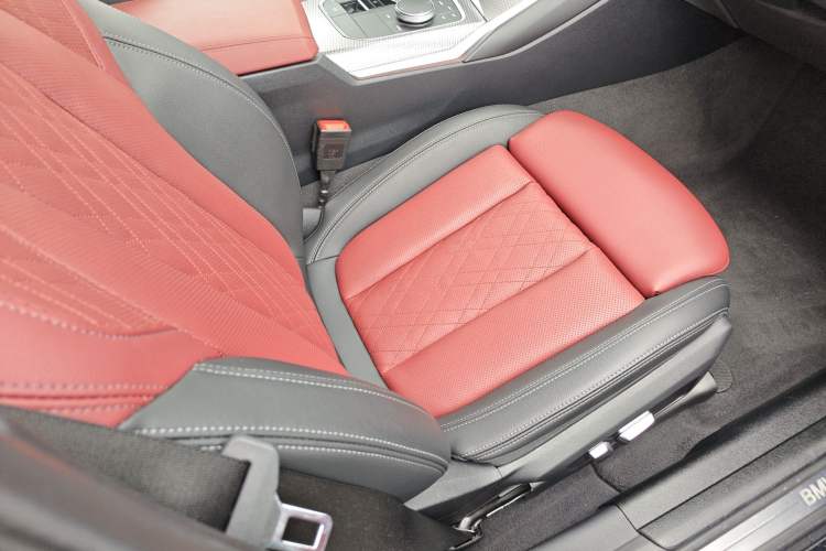 Used BMW i3 2022 eDrive 35 L Right Front Seat