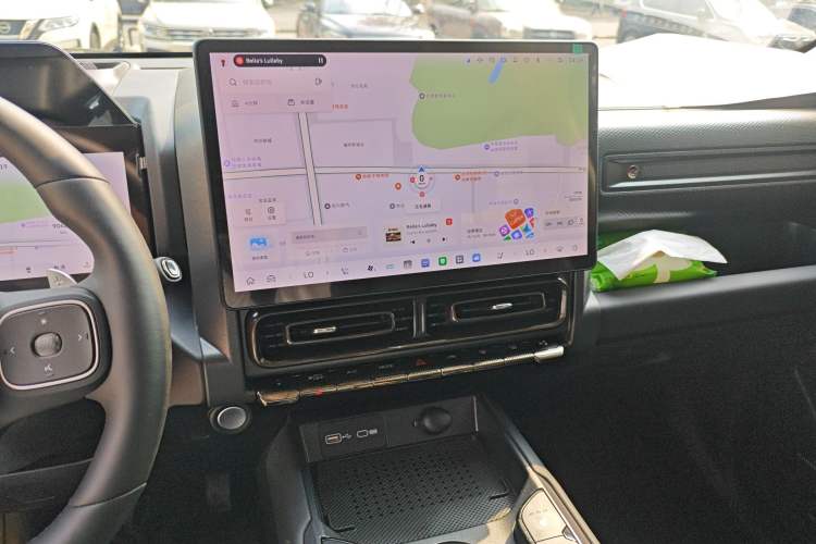 Used Haval Raptor 2025 2.0T 4WD Ultra Audio And AC Panel