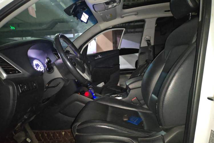 Used Hyundai Tucson 2015 1.6T Dual-Clutch Two-Wheel-Drive Smart Model
