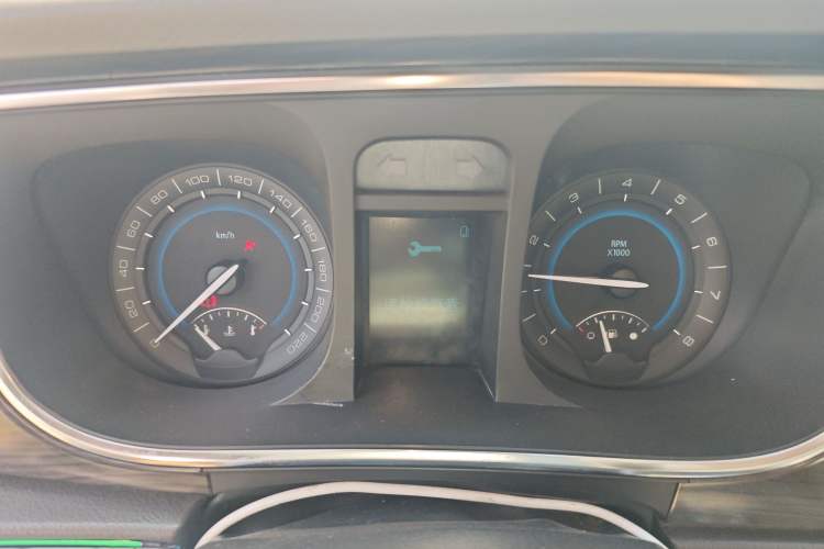 Used Buick GL8 2011 3.0L GT Luxury Business Haoya Edition
