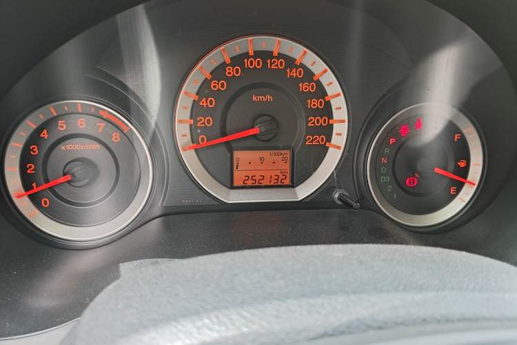 Used Honda City Classic 2011 1.5L Automatic Elite Edition Odometer Close Up