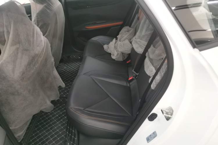 Used Changan UNI-V iDD 2023 Zhidian iDD 1.5T 113km Smart & Fun Version (Rapid Edition)