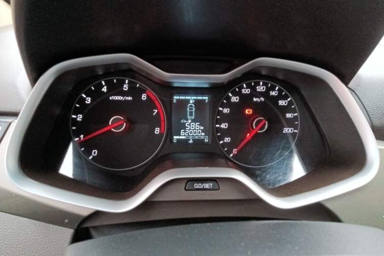 Used Baojun 310W 2017 1.5L Manual Comfort Version China VI Emission Standard
