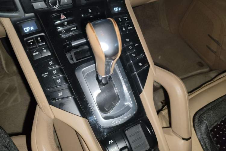 Used Porsche Cayenne 
