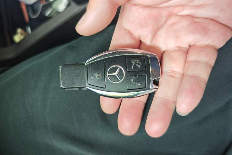 Used Mercedes-Benz GLE 2018 GLE 400 4MATIC Exclusive Edition Vehicle Key