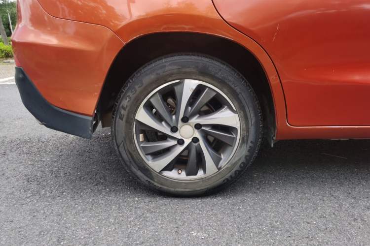 Used BYD Song 2016 1.5TI Manual Luxury Model
