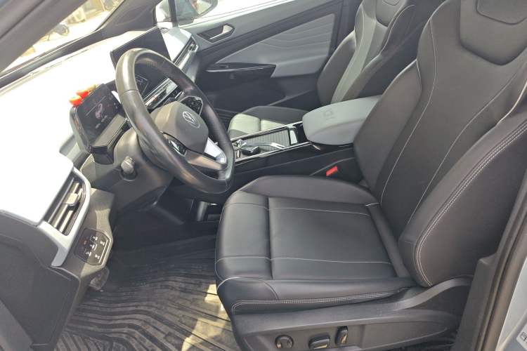 Used Volkswagen ID.4 X 2023 Pure Smart Edition Left Front Seat