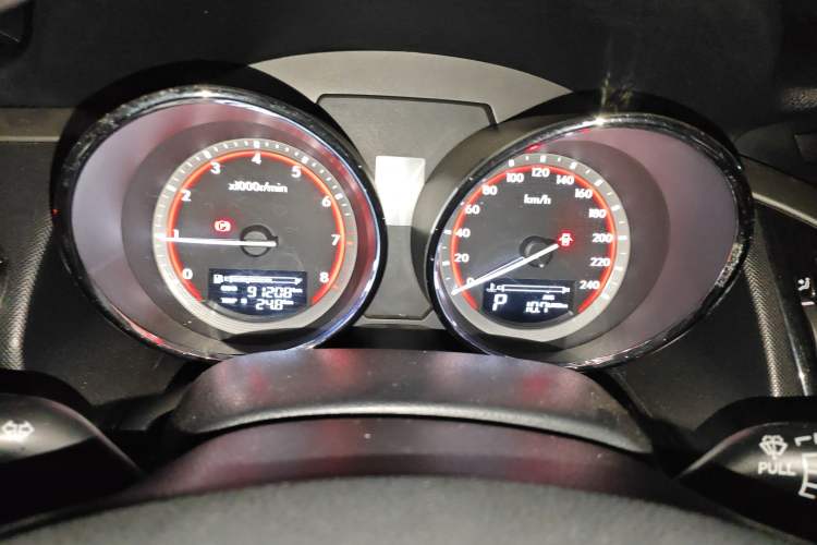 Used Bestune B70 2016 2.0L Automatic Luxury Model
