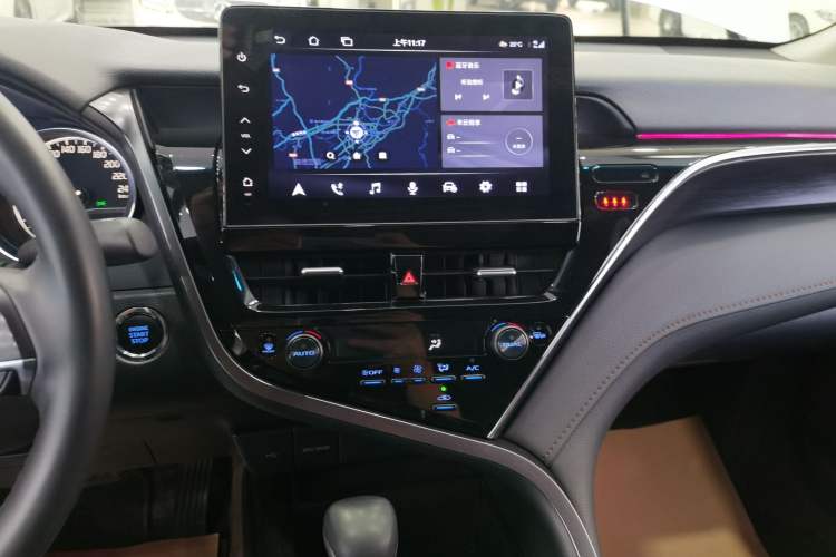 Used Toyota Camry 2023 2.0G Luxury Edition Audio And AC Panel